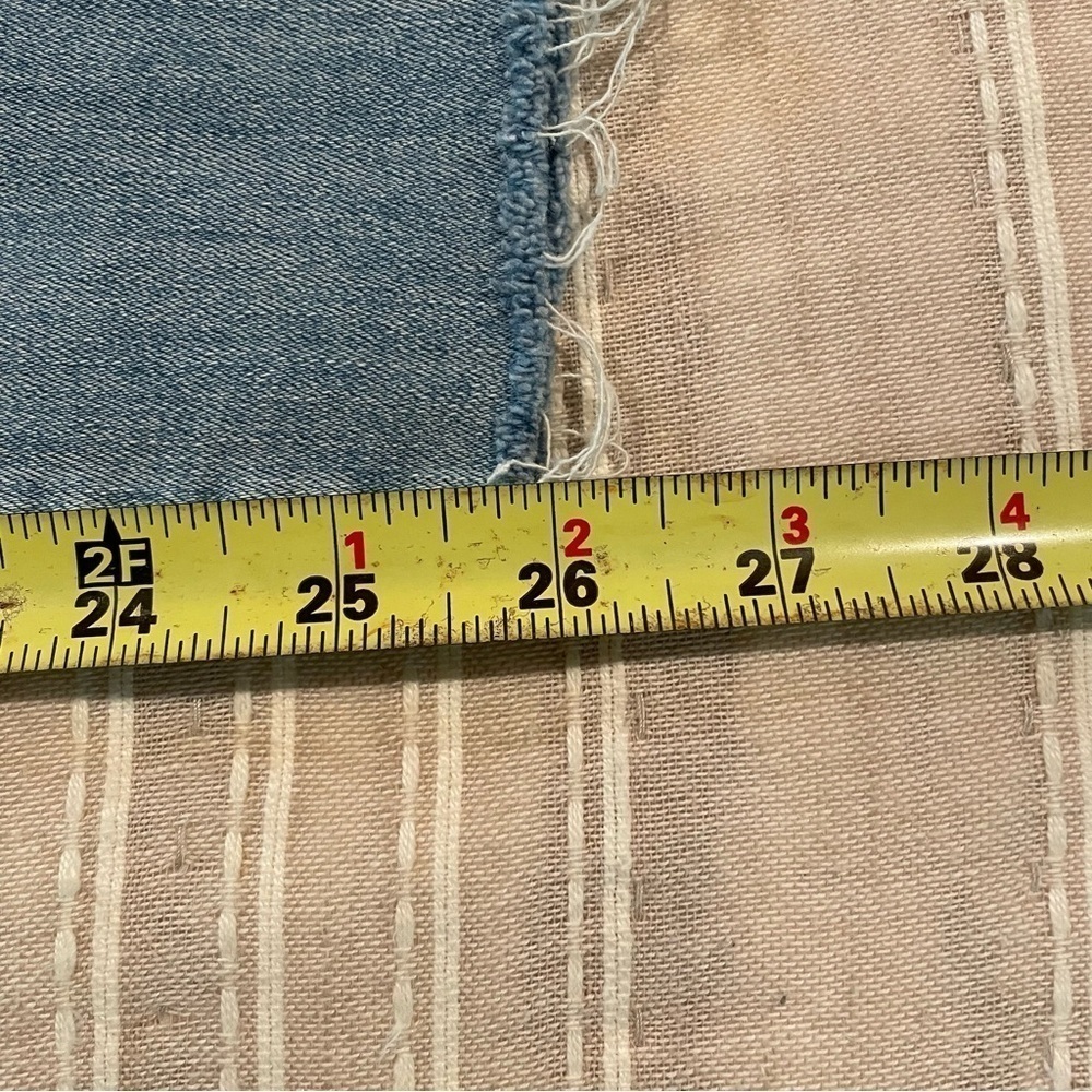 MOTHER The Looker Ankle Fray Jeans in Written In The Sand Distressed 26 - Picture 13 of 13